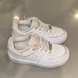 Kids Nike White Leather Low-Top Sneakers